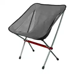 4Bikers Campingstol Mood Lav er en lett og kompakt campingstol med lav rygg som pakkes ned til kun 45 x 10 x 12 cm og veier ca. 1,3 kg &ndash; perfekt til motorsykkel, bil og b&aring;t. Med seteh&oslash;yde p&aring; 40 cm, romslig sete og maks belastning p&aring; 110 kg gir den god sittekomfort uansett hvor du sl&aring;r leir.