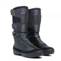 TCX Infinity 3 GTX &ndash; vanntett GORE-TEX adventurest&oslash;vel med Groundtrax&reg; s&aring;le og CE Level 2-beskyttelse. Komfort og grep i alle forhold.
