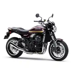 Z900 RS 2025 forener klassisk design og moderne ytelse i perfekt harmoni. Med 948 cc rekkefirer, avansert elektronikk og h&aring;ndverksmessige detaljer er dette en retro-inspirert motorsykkel med ekte Kawasaki-karakter.