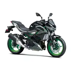 <strong data-end="342" data-start="324">Kawasaki Z 125</strong> er en lett, sporty og lettkj&oslash;rt naked motorsykkel som kombinerer aggressivt Sugomi-design med smidig h&aring;ndtering og tilgjengelig ytelse. Med <strong data-end="522" data-start="483">125 cc v&aelig;skekj&oslash;lt ensylindret motor</strong>, <strong data-end="548" data-start="524">seks-trinns girkasse</strong> og kompakt chassis gir den en perfekt balanse mellom kj&oslash;reglede, kontroll og hverdagskomfort &ndash; ideell for b&aring;de nye f&oslash;rere og erfarne ryttere som &oslash;nsker en leken streetbike.