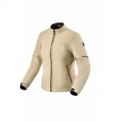 <strong data-end="124" data-start="102">REV&rsquo;IT!</strong> Shade 2 H2O Ladies &ndash; vanntett og komfortabel softshell MC-jakke for kvinner med avtakbart termof&ocirc;r og CE-godkjente beskyttere. Elegant, feminin og klar for urban kj&oslash;ring &aring;ret rundt.  <strong data-end="2989" data-start="2960">Rev&rsquo;it Shade 2 H2O Ladies</strong> er den perfekte kombinasjonen av <strong data-end="3067" data-start="3023">komfort, beskyttelse og feminin eleganse</strong>. Lett, pustende og vanntett &ndash; designet for kvinner som &oslash;nsker en <strong data-end="3169" data-start="3135">funksjonell og stilig MC-jakke</strong> som fungerer like godt p&aring; sykkelen som i byen. En <strong data-end="3266" data-start="3223">sofistikert, hel&aring;rig softshell MC-jakke</strong> for deg som vil ha b&aring;de trygghet og stil p&aring; veien. Modellen har p&aring; seg str M og er 170cm.