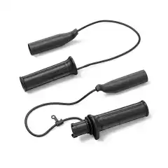 Grip Heater Set er forh&aring;ndskablet og klar til &aring; kobles til, og sikrer varme<br />
hender og fleksibilitet p&aring; kaldere turer. Enkel &aring; installere og kontrollere for<br />
komfortkj&oslash;ring.