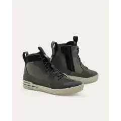 <strong data-end="137" data-start="107">REV&rsquo;IT! Arrow 2 H2O MC-sko</strong> er vanntette MC-sneakers for urban kj&oslash;ring, med ekte sneaker-f&oslash;lelse og motorsykkelgodkjent beskyttelse. Med hydratex&reg; membran, FLEXBLADE&reg;-teknologi, forsterket ankel, t&aring; og h&aelig;l samt sn&oslash;ring og sideglidel&aring;s kombinerer de stil, komfort og sikkerhet for hverdagsbruk p&aring; MC.