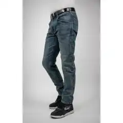 <strong data-end="28" data-is-only-node="" data-start="0">Bull-It Ajax AA MC-jeans</strong> er en komfortabel og sikker motorsykkeljeans med klassisk straight fit og medium livh&oslash;yde. Laget i stretch <strong data-end="153" data-start="136">Oneskin denim</strong> med beskyttelsen vevd inn i stoffet for lav vekt og h&oslash;y slitestyrke. CE-sertifisert i klasse AA og leveres med CE Level 1 kne- og hoftebeskyttere.