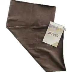 <strong data-end="17" data-is-only-node="" data-start="0">Hals i bomull</strong> er en myk og komfortabel hals som beskytter mot vind, kulde og st&oslash;v. Perfekt til motorsykkelkj&oslash;ring, sport og friluftsliv, og sitter behagelig b&aring;de under hjelm og yttert&oslash;y. Et praktisk tilbeh&oslash;r som er lett &aring; ta med p&aring; tur.