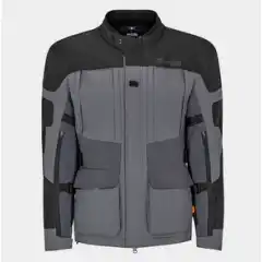 <strong data-end="30" data-is-only-node="" data-start="0">Husqvarna Scalar V2 Jacket</strong> er en slitesterk og allsidig adventurejakke til herre i ripstop-materiale, med forsterkninger p&aring; skuldre og albuer. Den har store ventilasjonspaneler, mange praktiske lommer og avtagbar <strong data-end="244" data-start="217">K-Hydratech Pro D-Liner</strong> som kan brukes b&aring;de over og under jakken &ndash; perfekt for touring og reise i skiftende v&aelig;r.