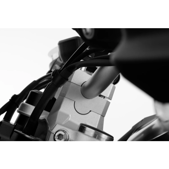 Wunderlich ERGO handlebar riser for models with BMW sat nav