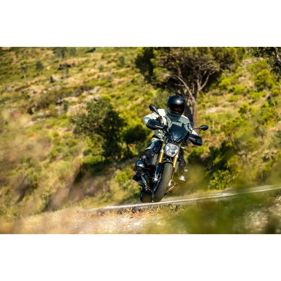 Wunderlich windshield reinforcement - black